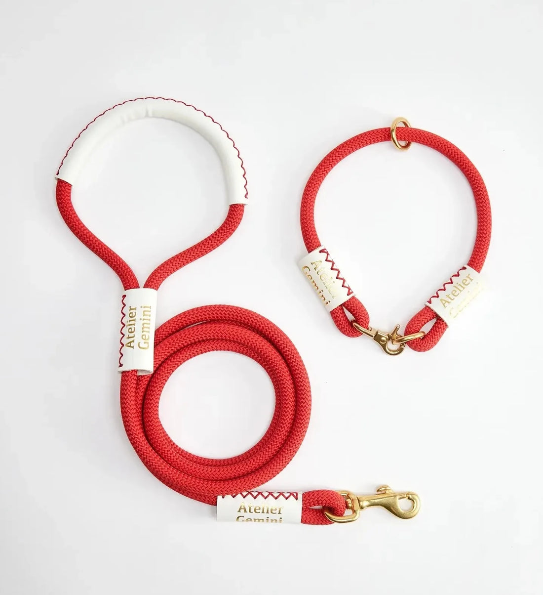 Laisse pour Chien Artisanale : L'Élégance du Fait Main au Service de Votre Compagnon