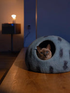 Niche Chat Feutre Laine Fait Main - Grotte Bleue Planète